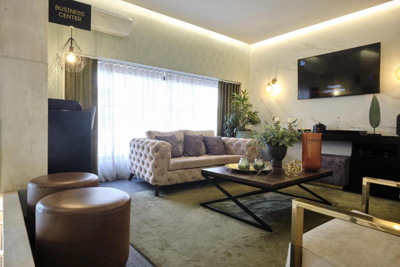 Duplo Charme Boutique Hotel Lissabon